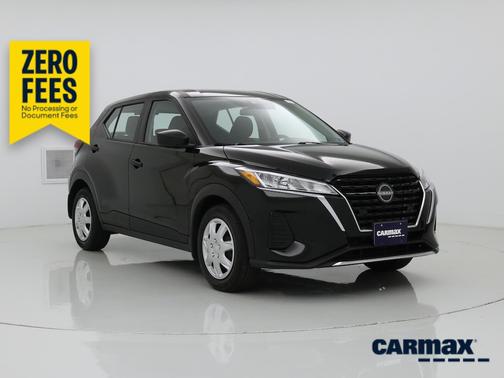 Black 2023 Nissan Kicks S