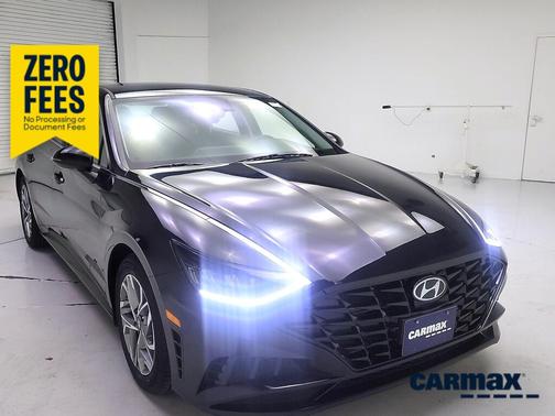 Black 2023 Hyundai SONATA SEL