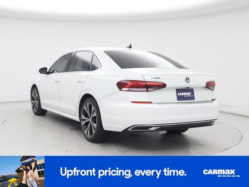 2022 Volkswagen Passat SE