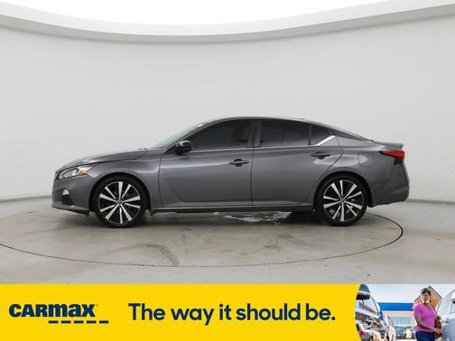2020 Nissan Altima SR