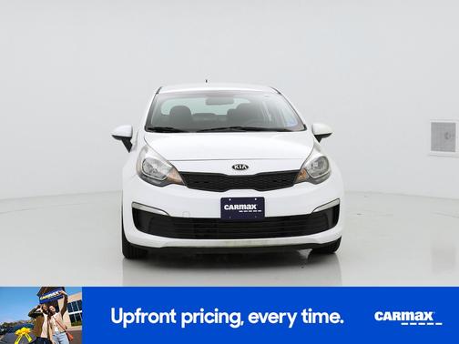 White 2016 Kia Rio LX