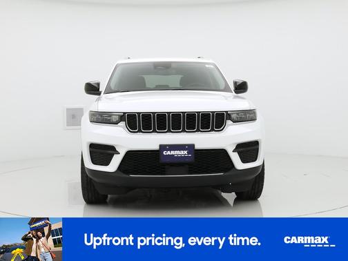 2022 Jeep Grand Cherokee Laredo