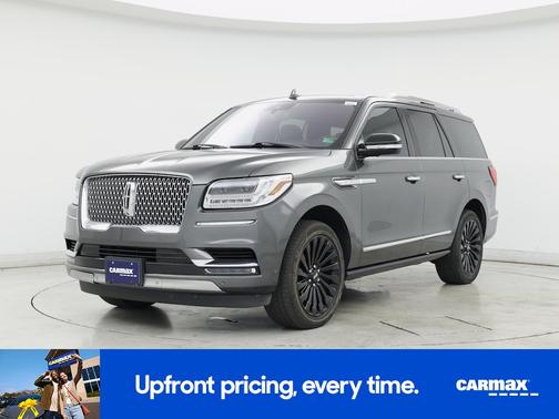 Gray 2018 Lincoln Navigator Reserve