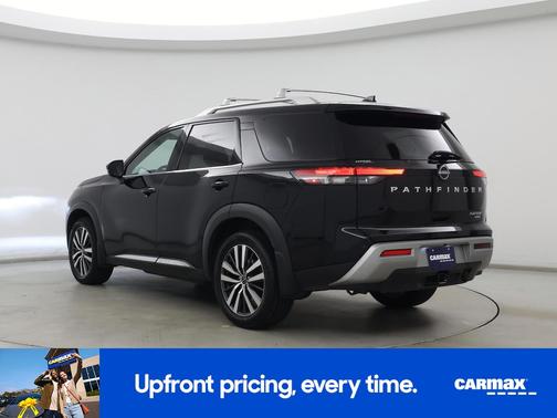 2022 Nissan Pathfinder Platinum