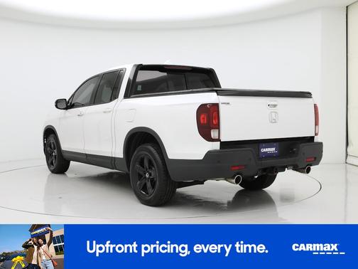 White 2022 Honda Ridgeline Black Edition