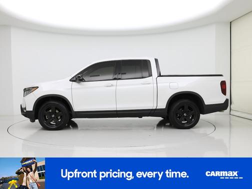 White 2022 Honda Ridgeline Black Edition