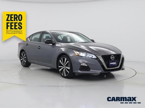 Gray 2021 Nissan Altima SR