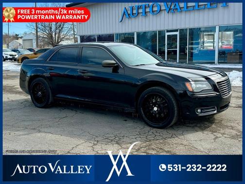 2014 Chrysler 300C John Varvatos Luxury