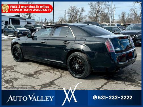 2014 Chrysler 300C John Varvatos Luxury