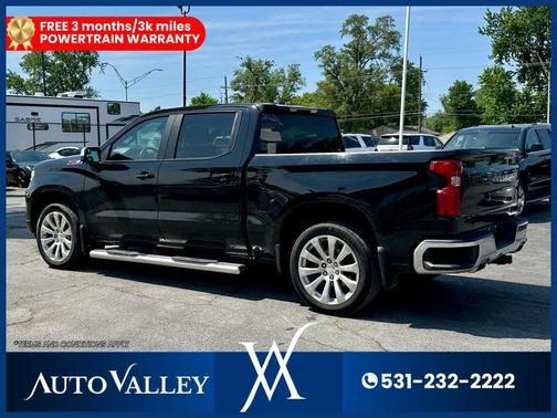 Black 2022 Chevrolet Silverado 1500 LT