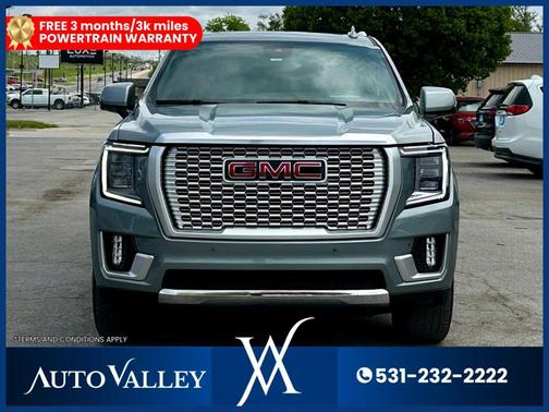 Sterling Metallic 2024 GMC Yukon XL Denali