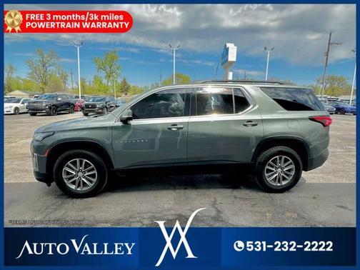 2022 Chevrolet Traverse LT Leather