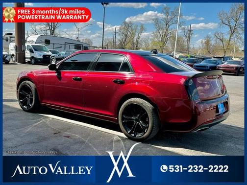 2018 Chrysler 300 S