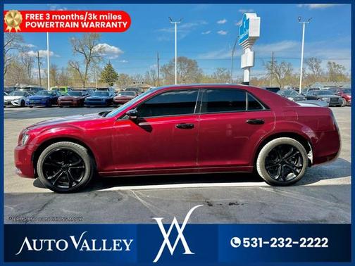 2018 Chrysler 300 S