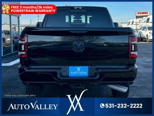 2022 RAM 2500 Laramie Crew Cab 4x4 6'4' Box