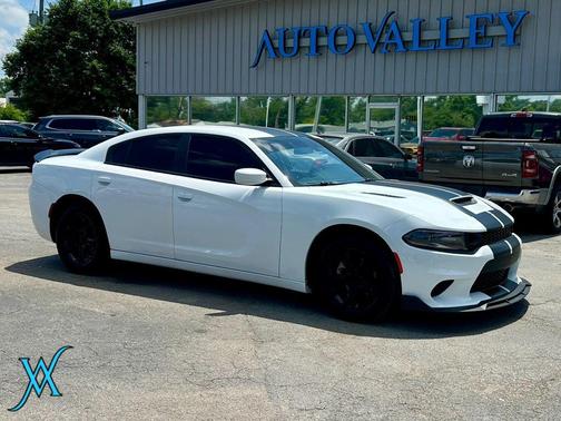 White Knuckle Clearcoat 2022 Dodge Charger SXT