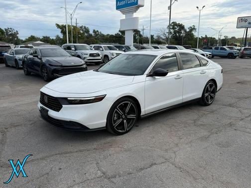 Platinum White Pearl 2023 Honda Accord Hybrid Sport
