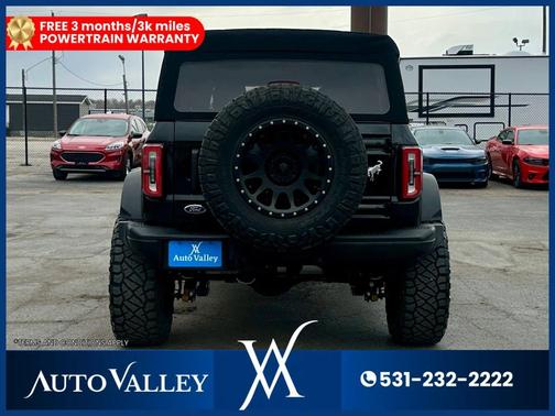 Shadow Black 2022 Ford Bronco Badlands