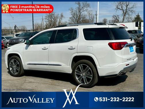 White 2019 GMC Acadia Denali