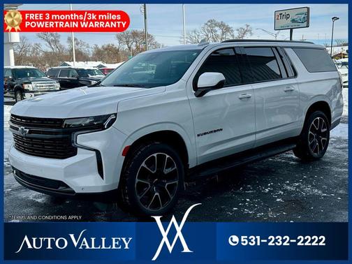2023 Chevrolet Suburban RST