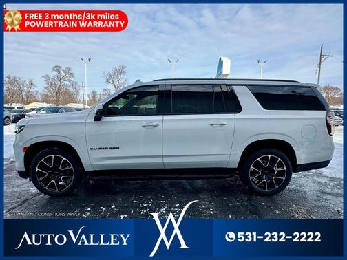 2023 Chevrolet Suburban RST