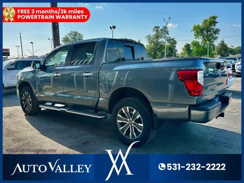 2019 Nissan Titan SL