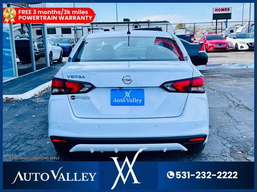 2022 Nissan Versa 1.6 S
