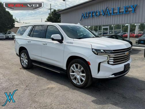 Summit White 2023 Chevrolet Tahoe 4WD High Country