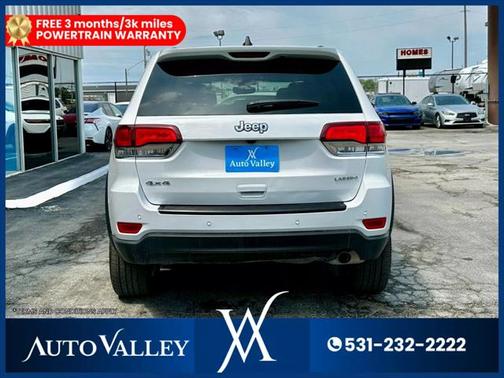 2022 Jeep Grand Cherokee Laredo