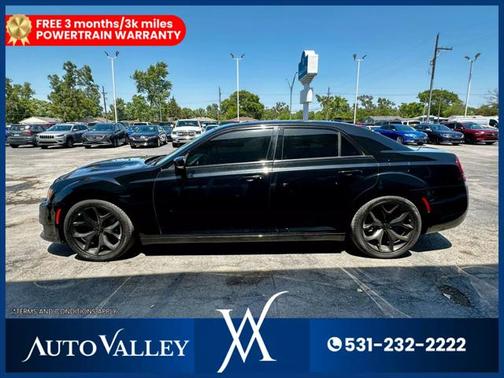 2022 Chrysler 300 S