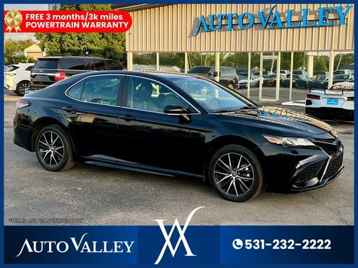 Midnight Black Metallic 2024 Toyota Camry SE