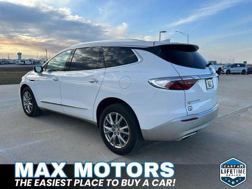 2023 Buick Enclave Premium AWD