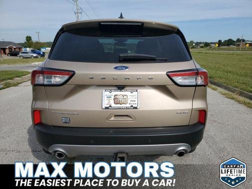 2021 Ford Escape Titanium