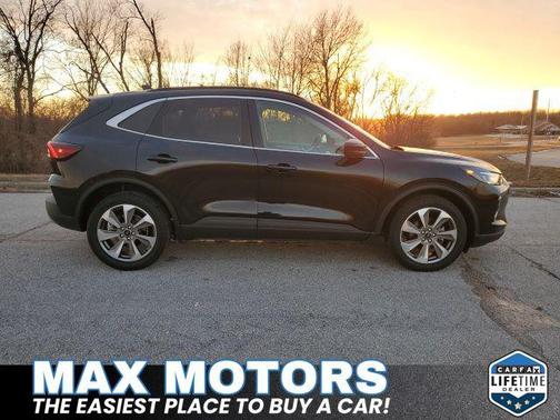 2023 Ford Escape Platinum