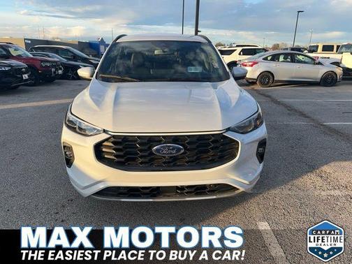 2026 Ford Escape ST-Line Elite