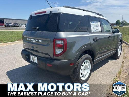 CARBONIZED GRAY METALLIC 2026 Ford Bronco Sport Heritage
