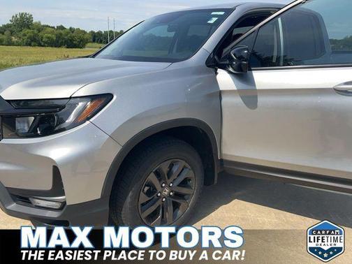 Solar Silver Metallic 2024 Honda Ridgeline Sport