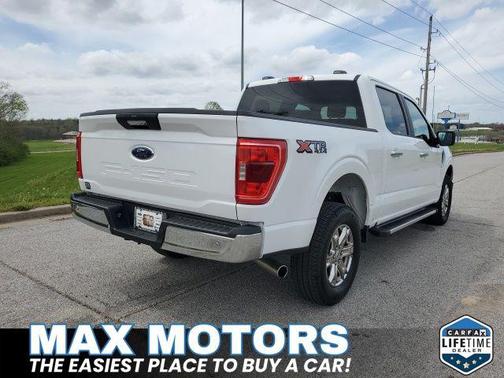 Oxford White 2023 Ford F-150 XLT