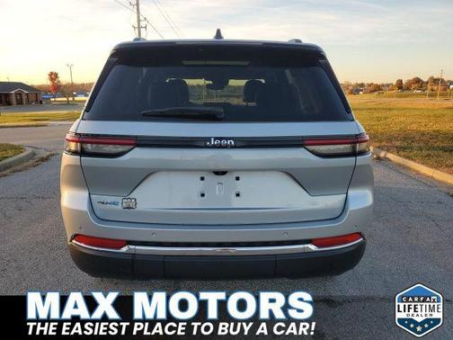 2024 Jeep Grand Cherokee 4xe Base