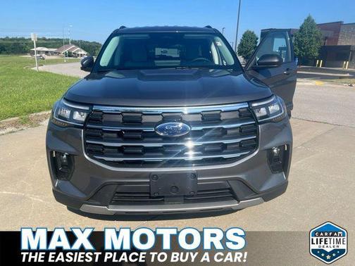 Carbonized Gray Metallic 2026 Ford Explorer Active