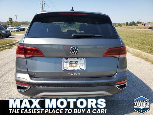 2024 Volkswagen Taos 1.5T SE