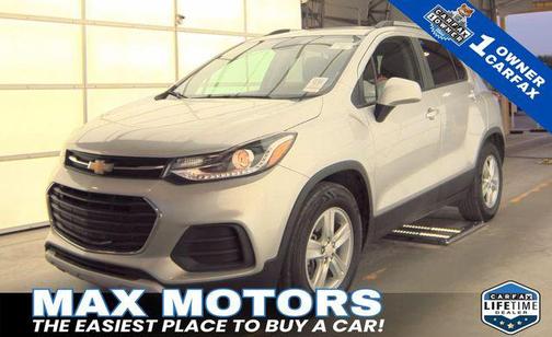 Silver Ice Metallic 2022 Chevrolet Trax LT
