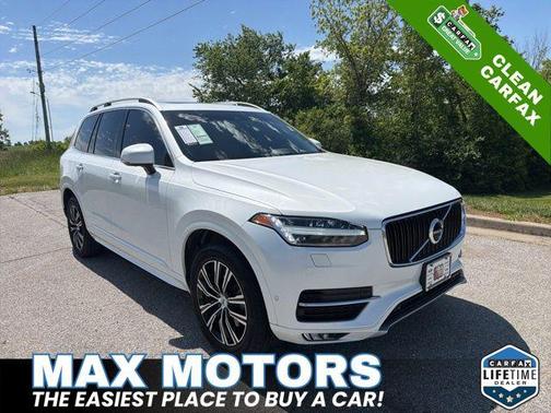 Crystal White Pearl 2019 Volvo XC90 T6 Momentum