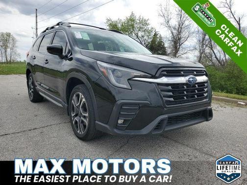 Crystal Black Silica 2024 Subaru Ascent Limited 7-Passenger