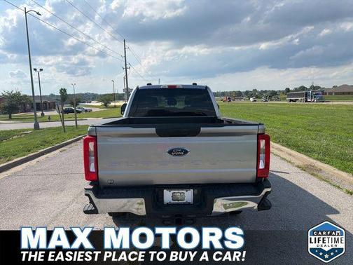 ICONIC SILVER 2023 Ford F-250 XL