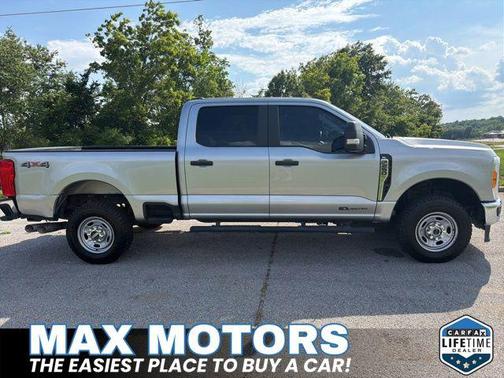 ICONIC SILVER 2023 Ford F-250 XL