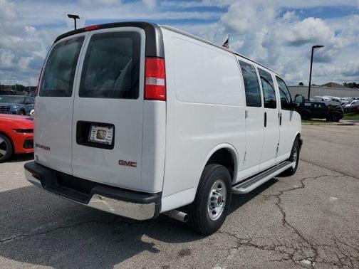 2022 GMC Savana 2500 Work Van