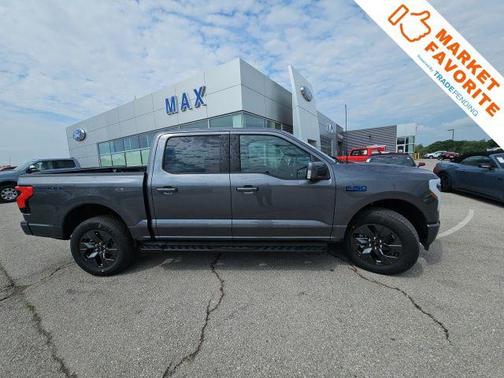 2025 Ford F-150 Lightning LARIAT
