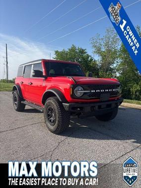 RACE RED 2024 Ford Bronco Wildtrak