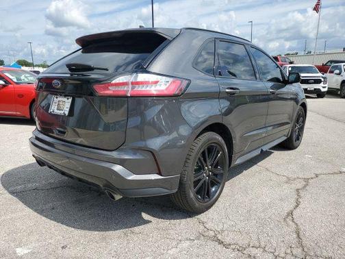 2020 Ford Edge ST